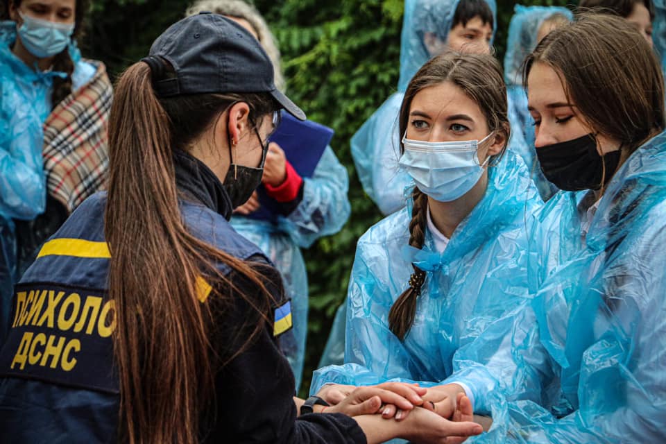 В Одессе на учениях полиция отрабатывала ликвидацию стрелка в гимназии. Фото